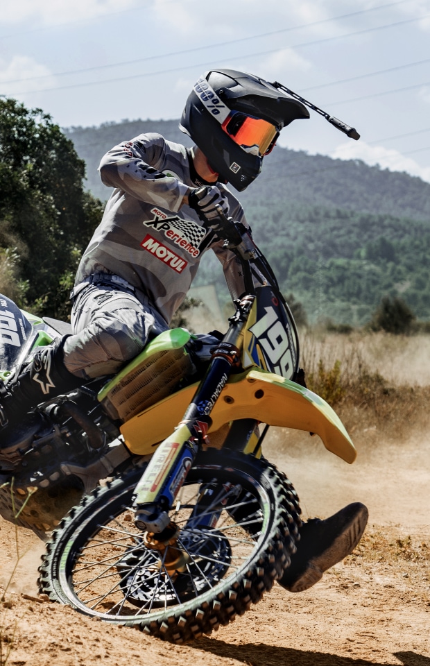 Motorcycling 